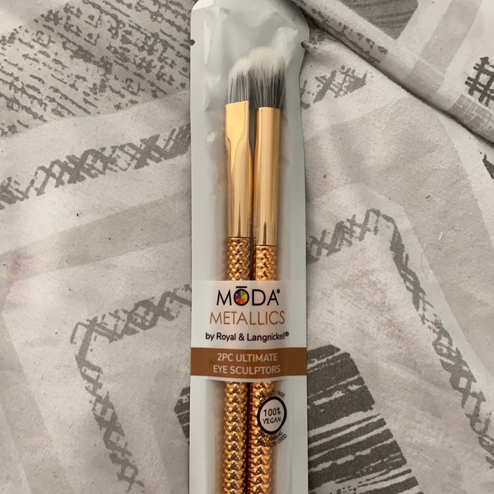 Make up brushes